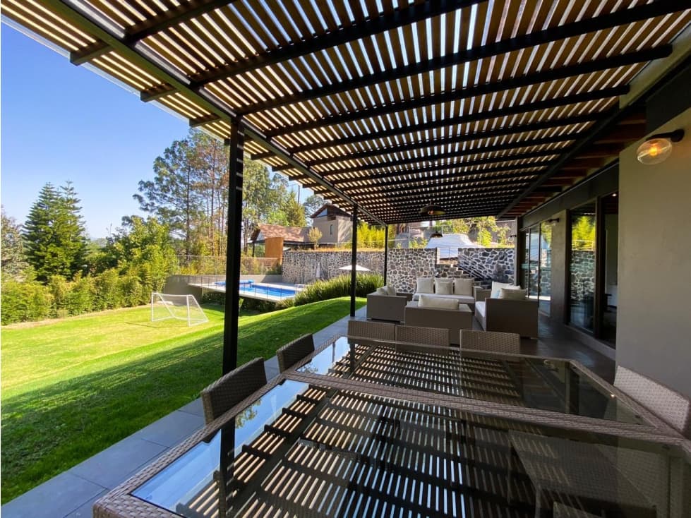 CASA EN VENTA EN AVANDARO, VALLE DE BRAVO — foto 3