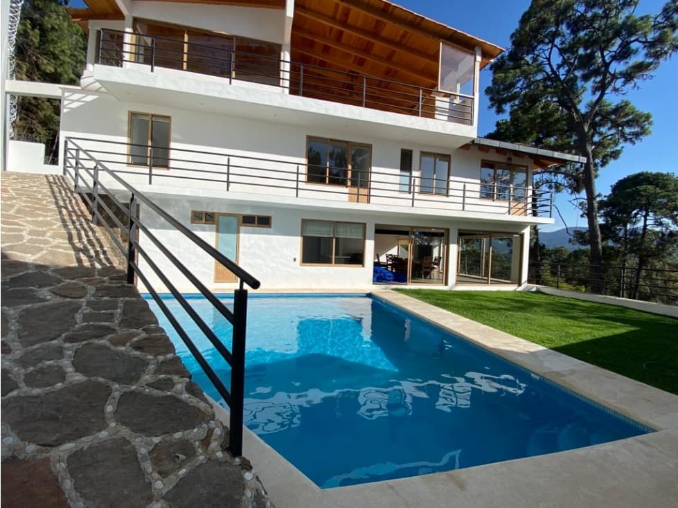 CASA NUEVA EN RENTA, AVANDARO — foto 1