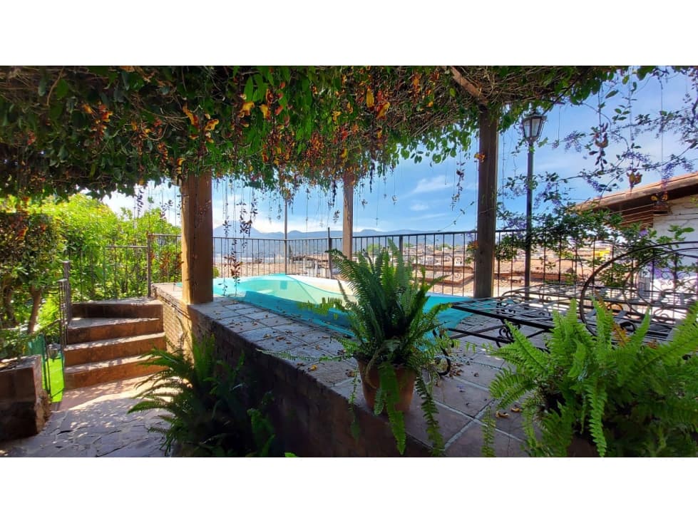 CASA EN RENTA EN VALLE DE BRAVO — foto 3