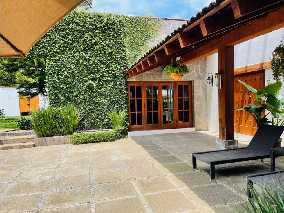 CASA EN VENTA EN EL CENTRO DE AVANDARO — foto 6