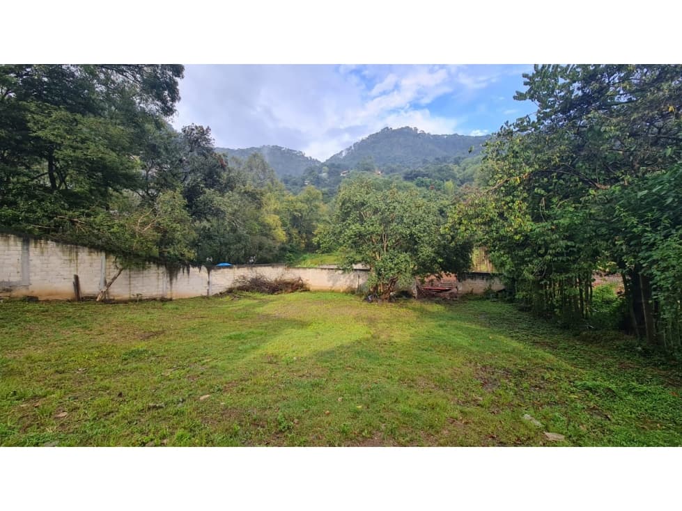 LOTE EN CERRADA DEL MANGUITO — foto 3