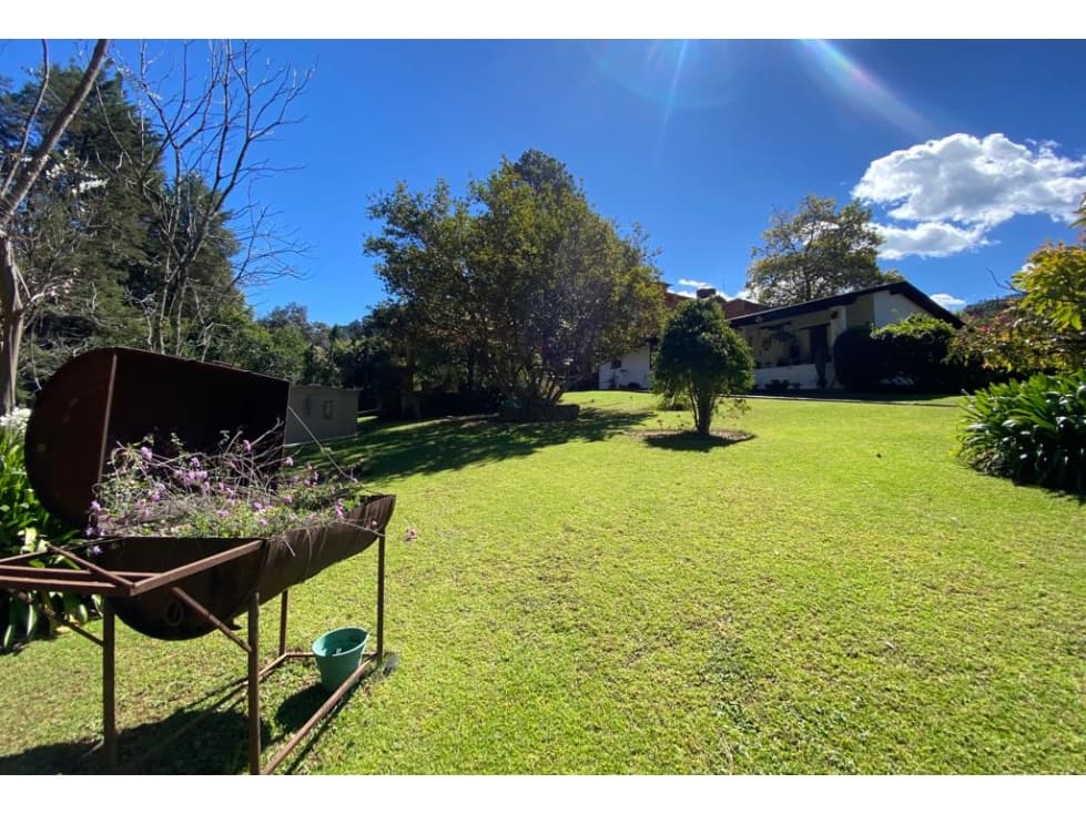 TERRENO EN VENTA  A 10 MINUTOS DE AVANDARO — foto 4