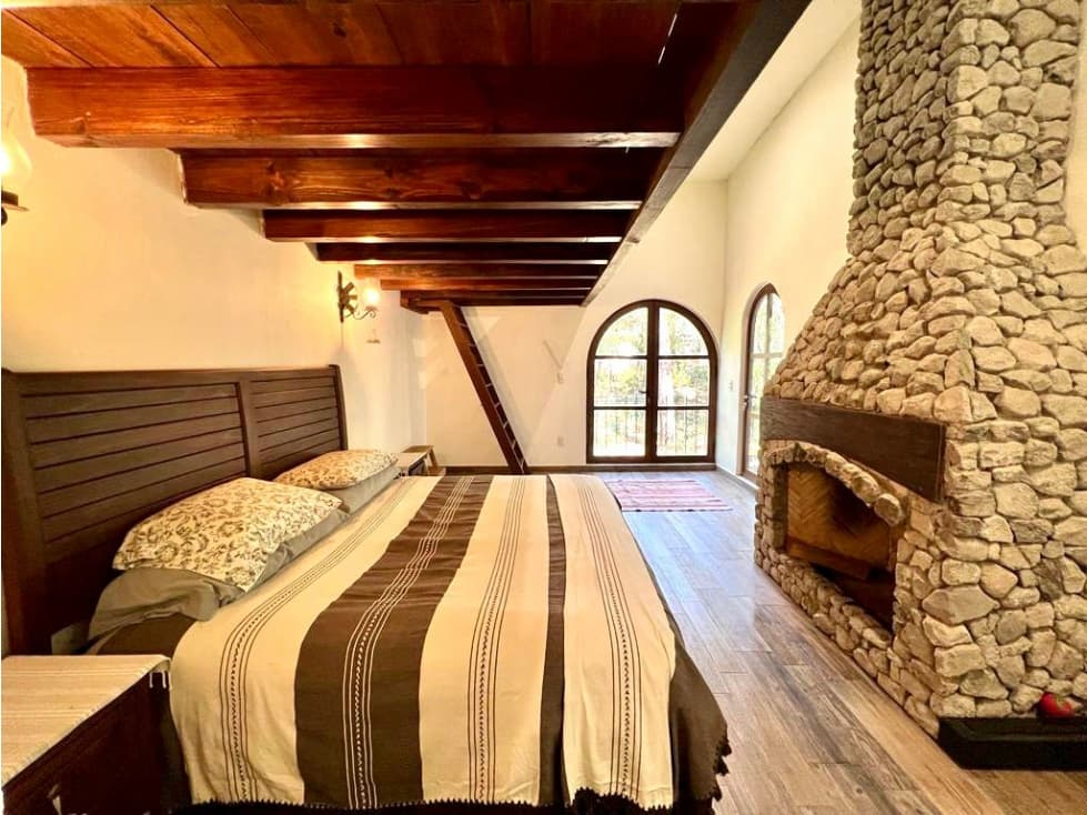 CASA EN EL BOSQUE, AVÁNDARO — foto 4