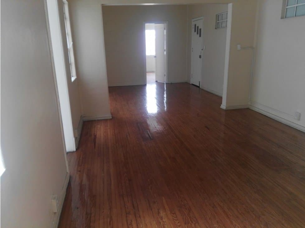 Oficina de 2 Privados, 2 Baños Integrados, Área Abierta — foto 4