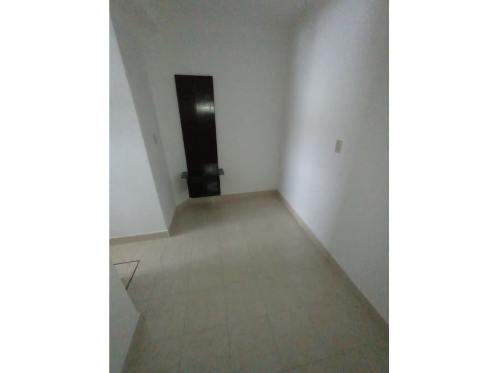 Cuarto Para Una Persona con Baño Rio Bamba Lindavista — foto 1