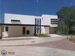 Casa en Venta Diseño exclusivo Gran Privada Altozano Mérida, Yucatán