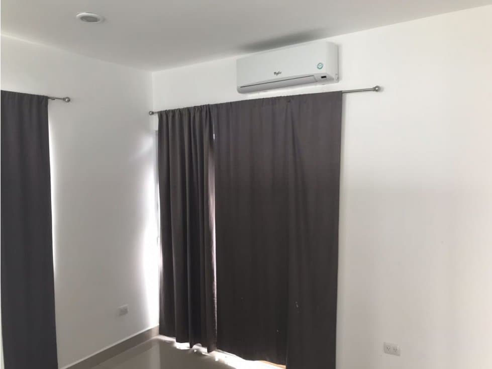 CASA EN RENTA EN PASEO DE LOS BOSQUES — foto 2