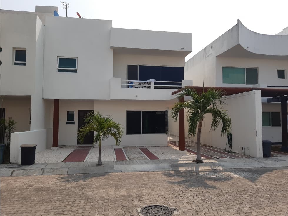 Casa en Renta Fracc. Las Palmas — foto 1