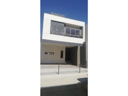 Casa en venta Cumbres Novelia, García
