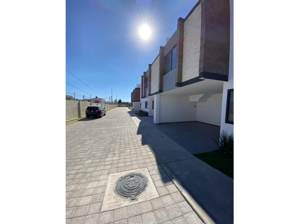 Casas En Venta Cerca De Parque Loro — foto 1