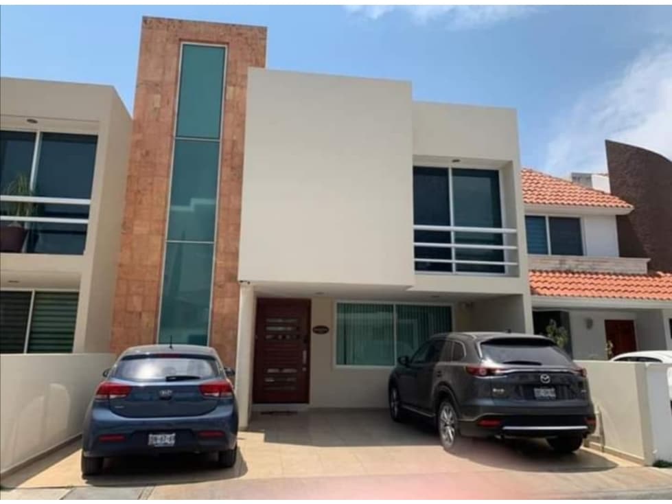 Casa En Venta En Fraccionamiento En Camino Real — foto 1