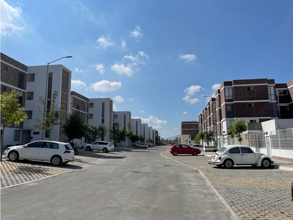 Departamentos En  Venta Cerca De La 11 Sur — foto 2