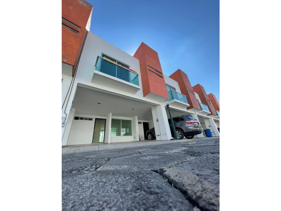 Casa En Venta Dentro De Fraccionamiento Sobre Camino Real — foto 1