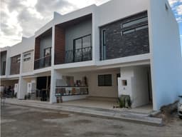 Casas En Venta En Residencial Granada Momoxpan