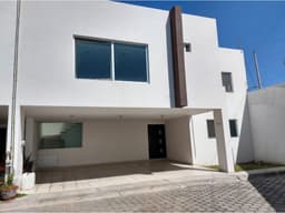 Casa En Venta En Fraccionamiento En Camino Real A Cholula
