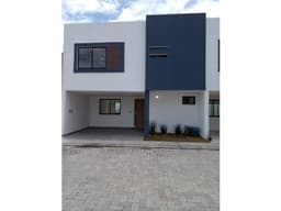 Casa En Venta En Fraccionamiento El Suspiro