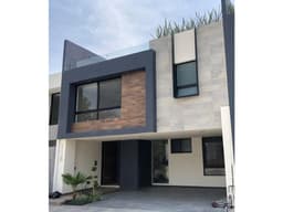 Casa En Venta En Fraccionamiento Arboreto Cerca A Plaza San Diego