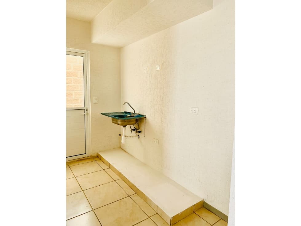Casa En Venta En San Francisco Ocotlán VW Finsa — foto 2
