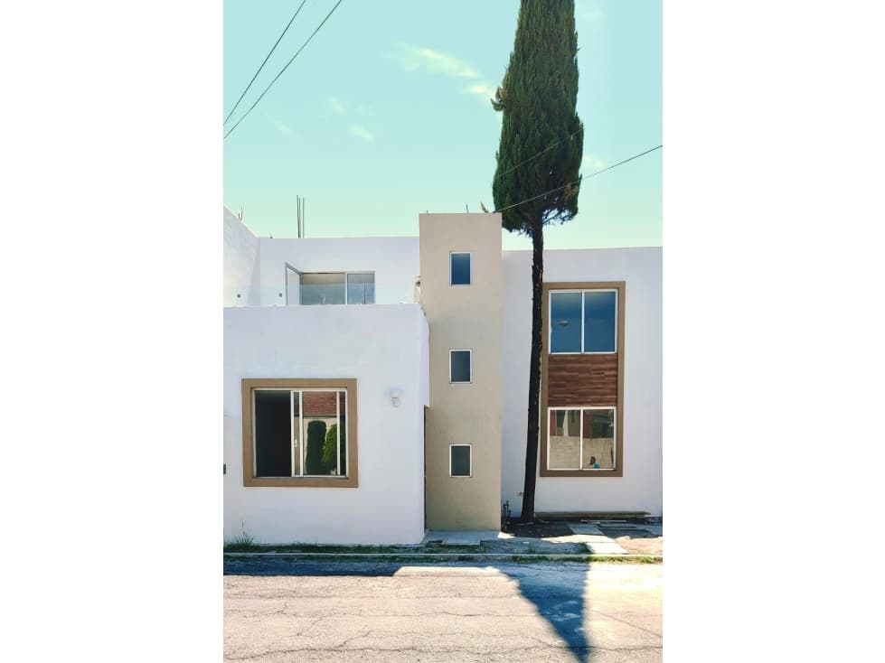 Casa En Venta Al Sur De La Ciudad En Villas Del Sol — foto 2