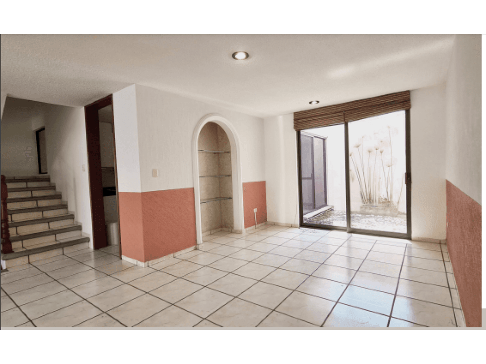 Casa En Venta En Fuentes Saint Germain — foto 3