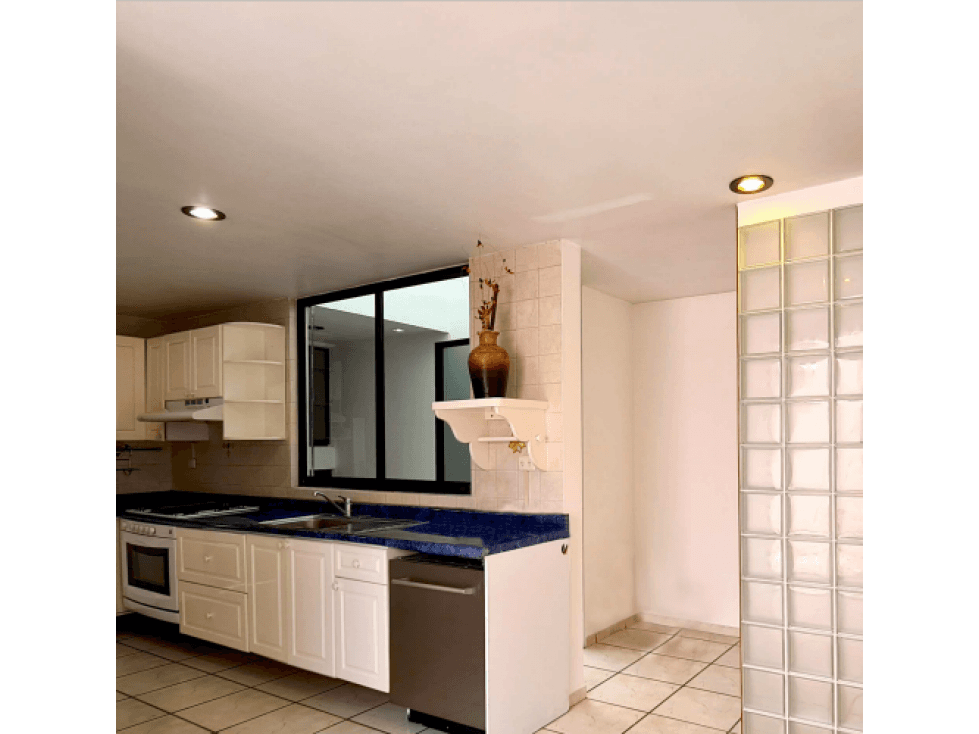 Casa En Venta En Fuentes Saint Germain — foto 4