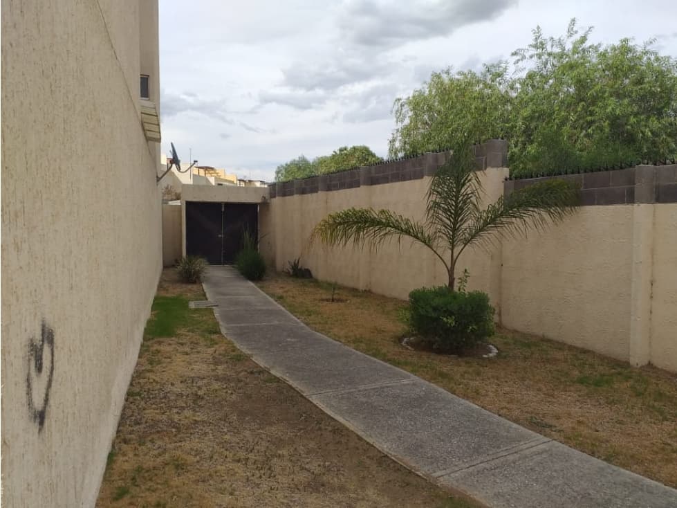 Departamento En Planta Baja En Venta  En Atlixco — foto 4