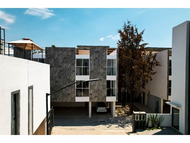 Departamentos en Venta A Una Calle De Forjadores