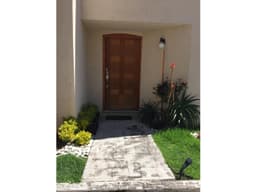 Casa En Renta Dentro De Fraccionamiento Cerca De Plaza San Diego