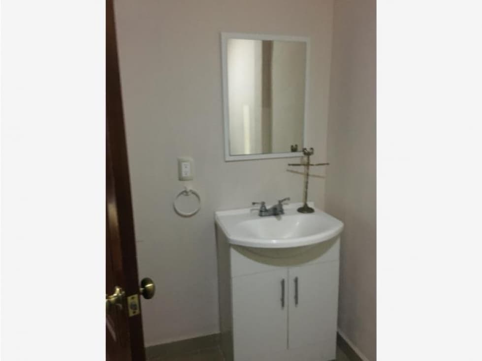 CASA LOMAS RESIDENCIAL — foto 3