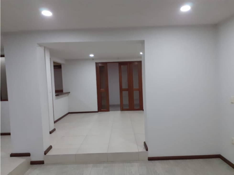 CASA RESIDENCIAL PARQUE ESMERALDA — foto 6