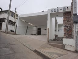 Casa en venta en col. san antonio. tampico tamps