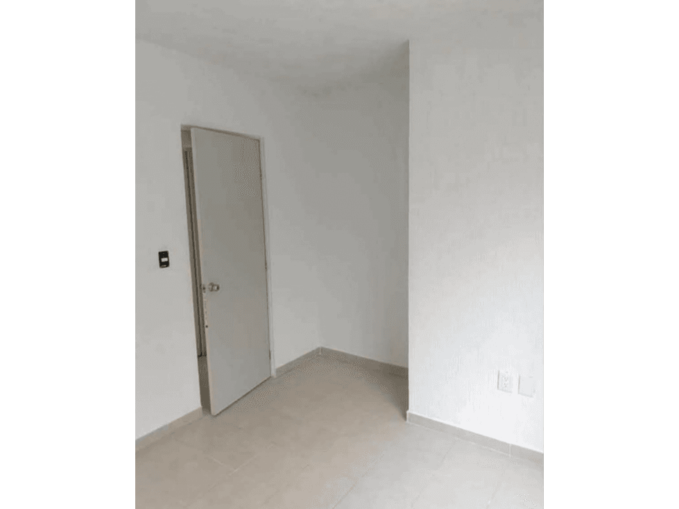 VENTA DE CASA EN LOMAS DEL PEDREGAL BERRIOZABAL. — foto 3