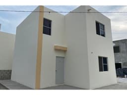 8 bonitas casas! CERCA DEL HOSPITAL CIVIL!