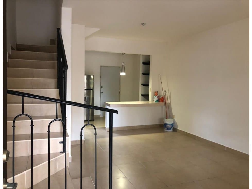 CASA EN FRACCIONAMIENTO SEGURO! — foto 2