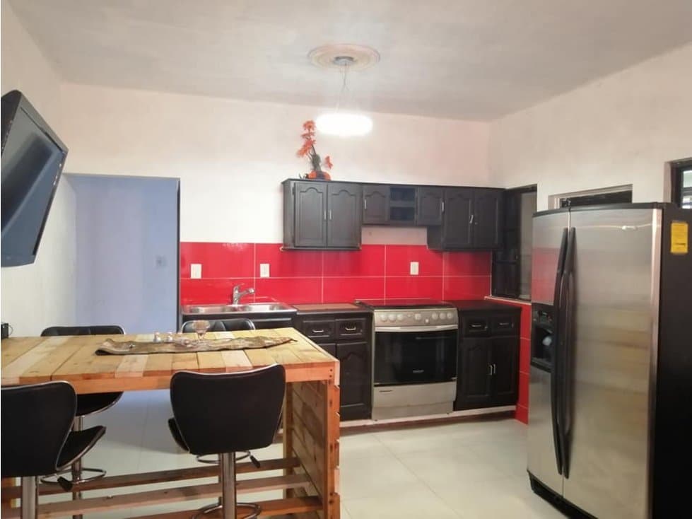 RENTA de acogedora casa en esquina! — foto 4