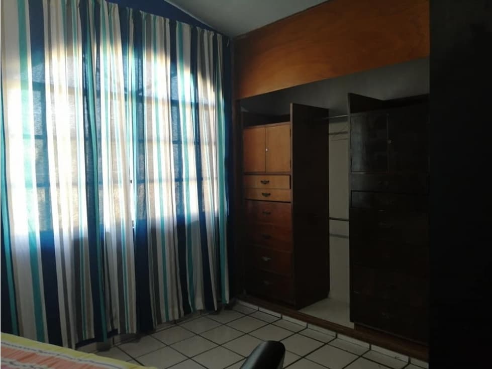 RENTA de acogedora casa en esquina! — foto 5
