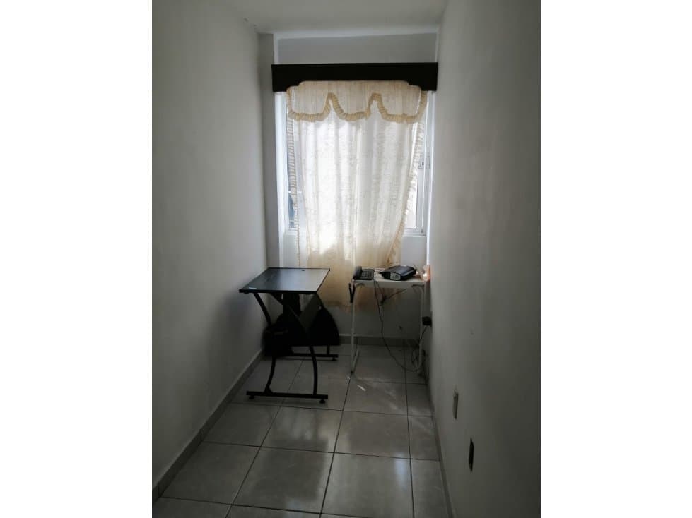casa PRACTICA Y MUY BIEN DISTRIBUIDA! — foto 4