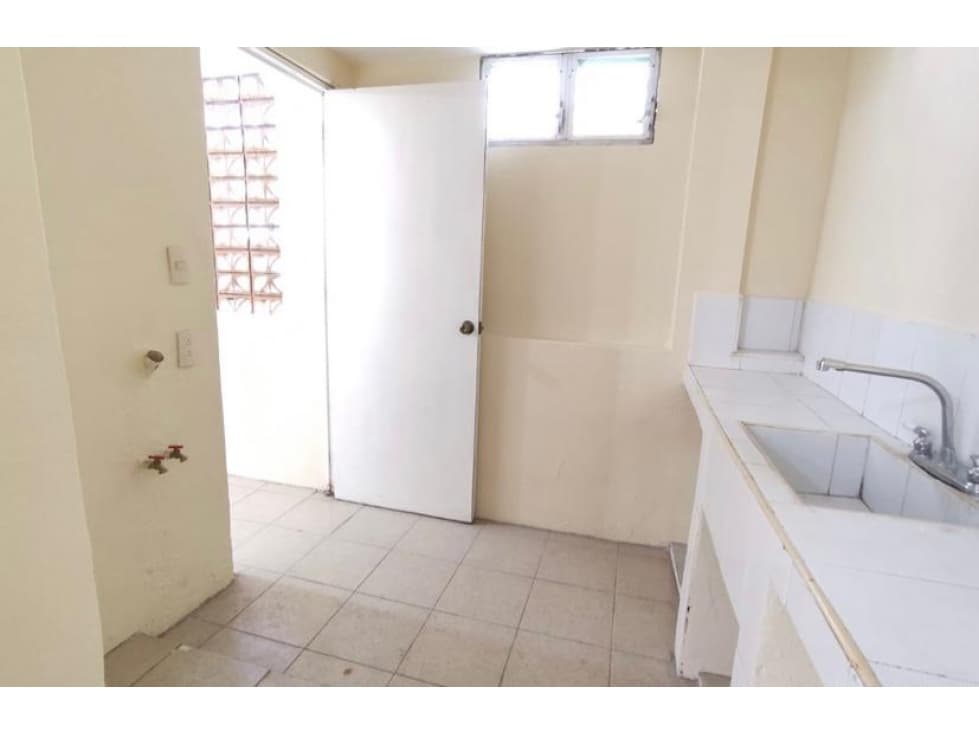 Casa HERMOSA! REMODELADA! — foto 6