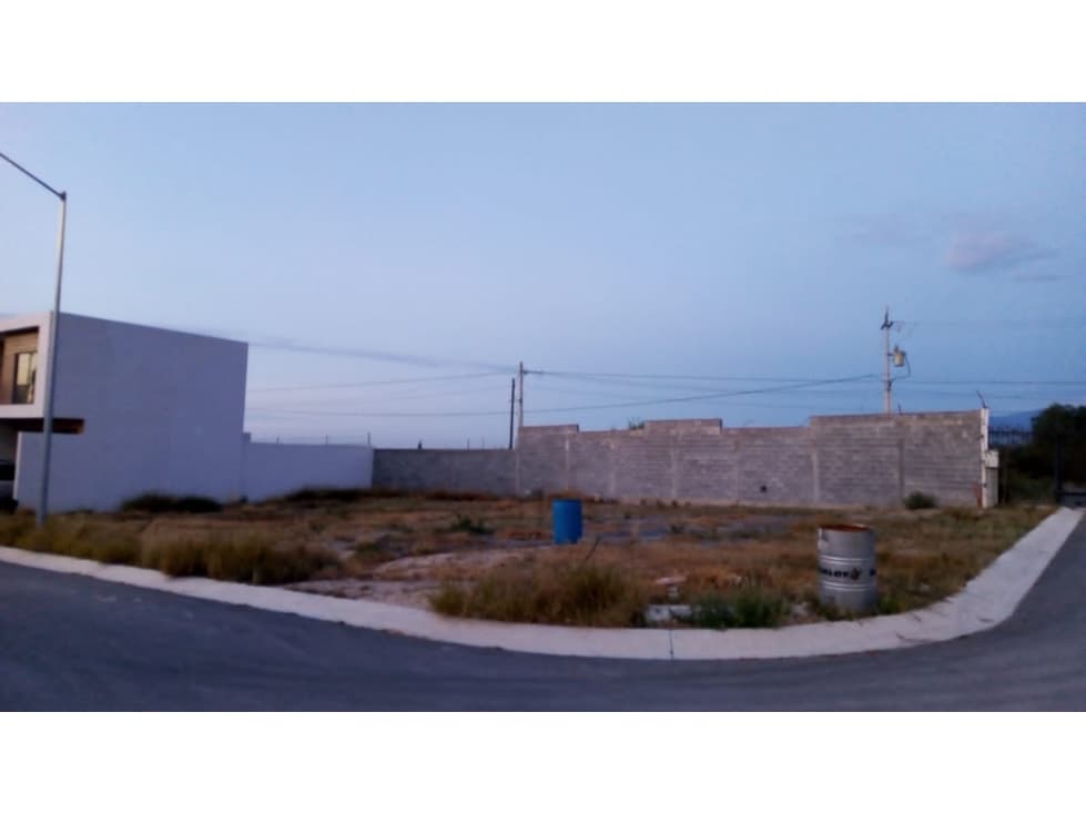 VENTA DE TERRENO, SALTILLO — foto 1