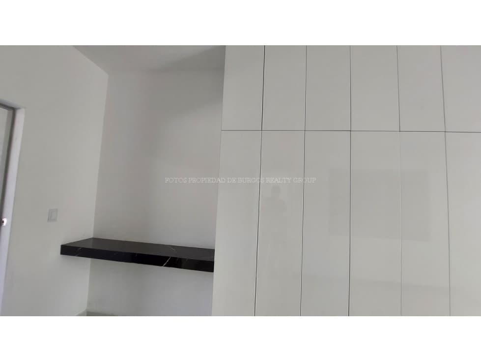 RESIDENCIA DE LUJO DE UN SOLO NIVEL EN VENTA — foto 4