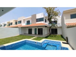 Casa #3 | Casa en venta en FRACCIONAMIENTO CON VIGILANCIA | $3,730,000