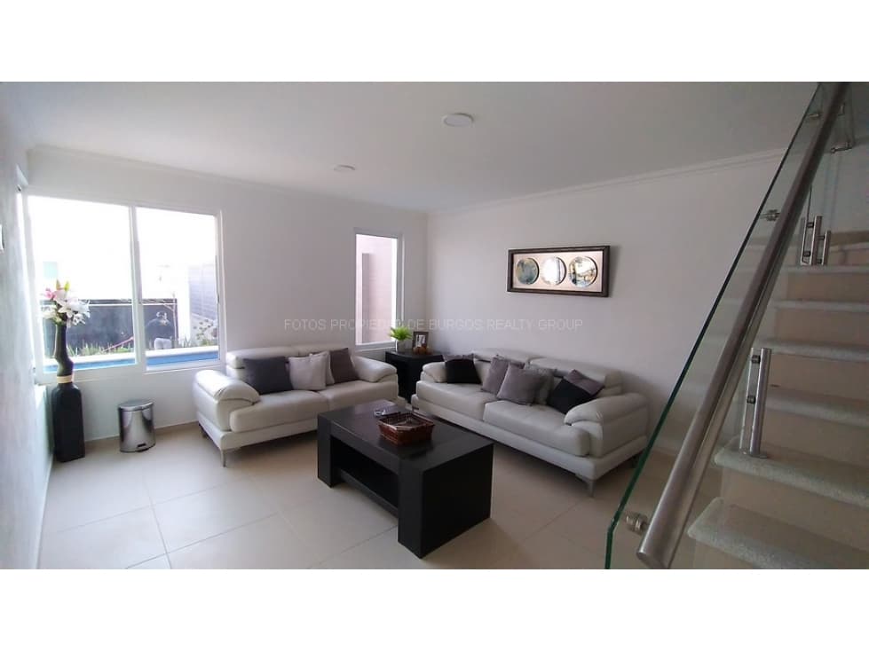 NUEVO | 4 CASAS EN VENTA | CASA #1 — foto 4