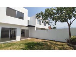 V282 | Casa en venta en Kloster Ahuatlan | ENTREGA INMEDIATA