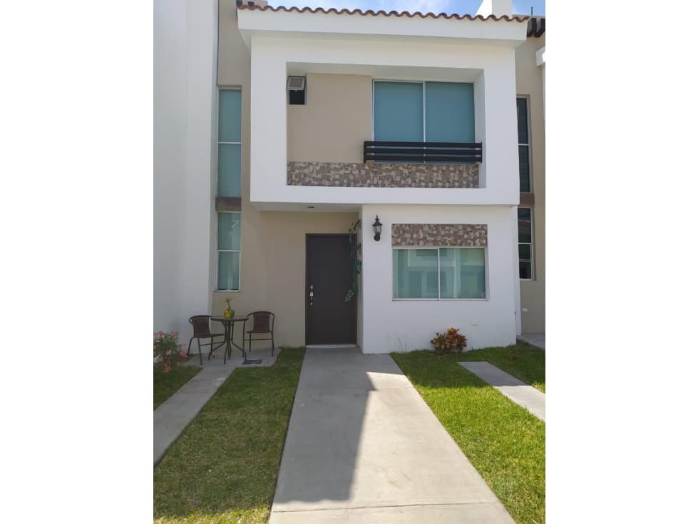 CASA RENTA AMUEBLADA 3 REC, COTO PRIV — foto 1