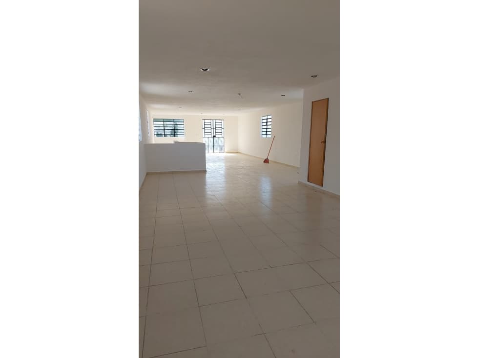 Renta de Casa ideal para Consultorio, Oficina, o Bodega! — foto 3