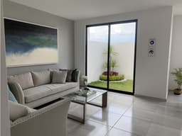 Venta casa en Zibata con Roof y 4 recamaras