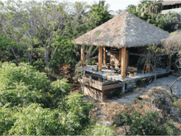 Barra Colotepec / Casa de 2 recamaras / A 200 mts de la playa