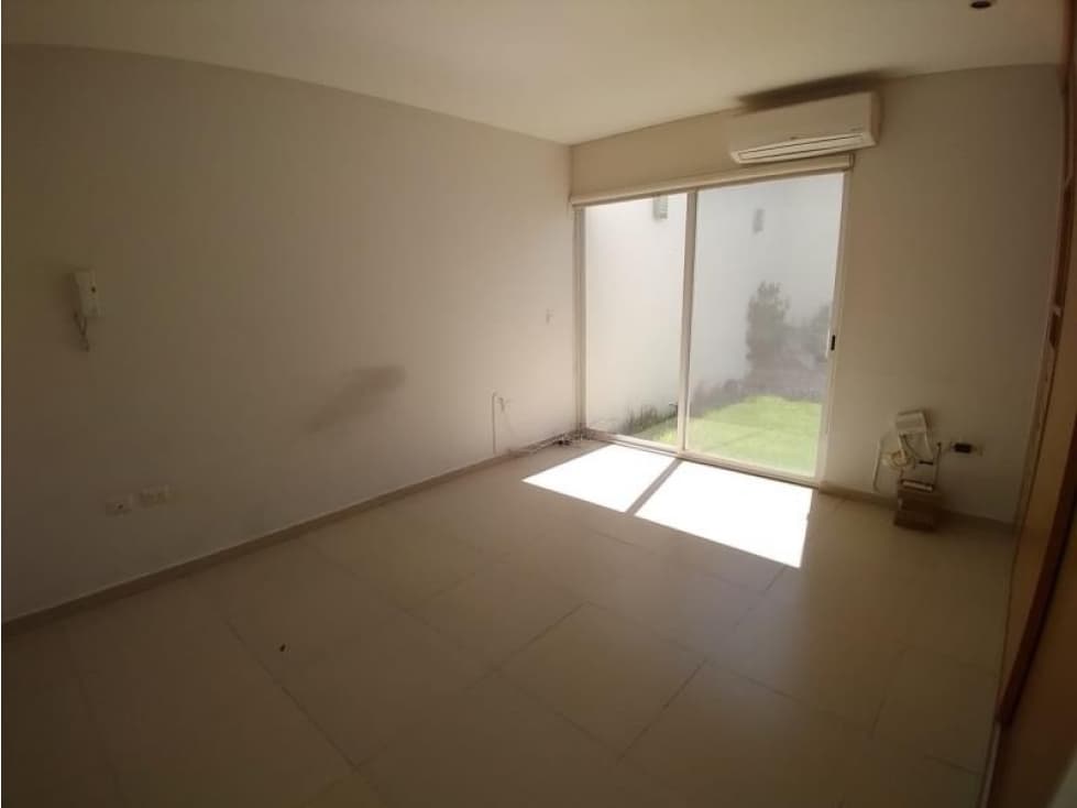 RENTA DE CASA EN Corral de Barrancos — foto 2