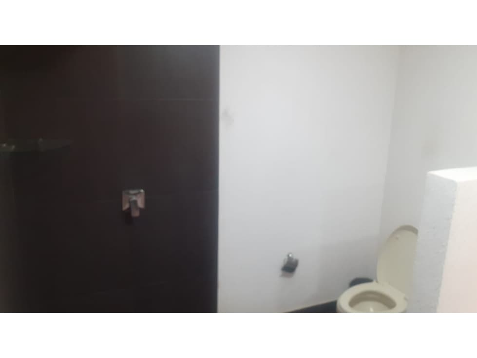 VENTA DE CASA A ESPALDAS DE CAMPO FUERTE — foto 2