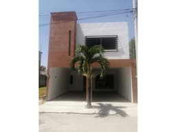 VENTA DE CASA FRACC COYOACAN